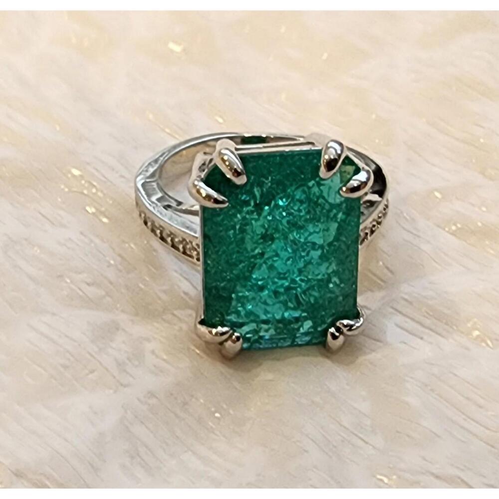 Green paraiba tourmaline size 10 ring s925